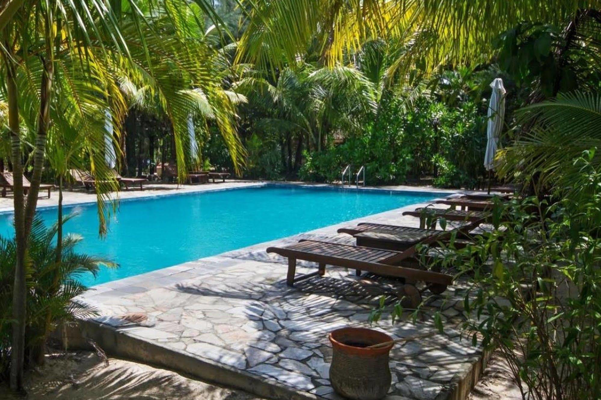 Le Domaine De Tam Hai Resort An Hoa Bagian luar foto